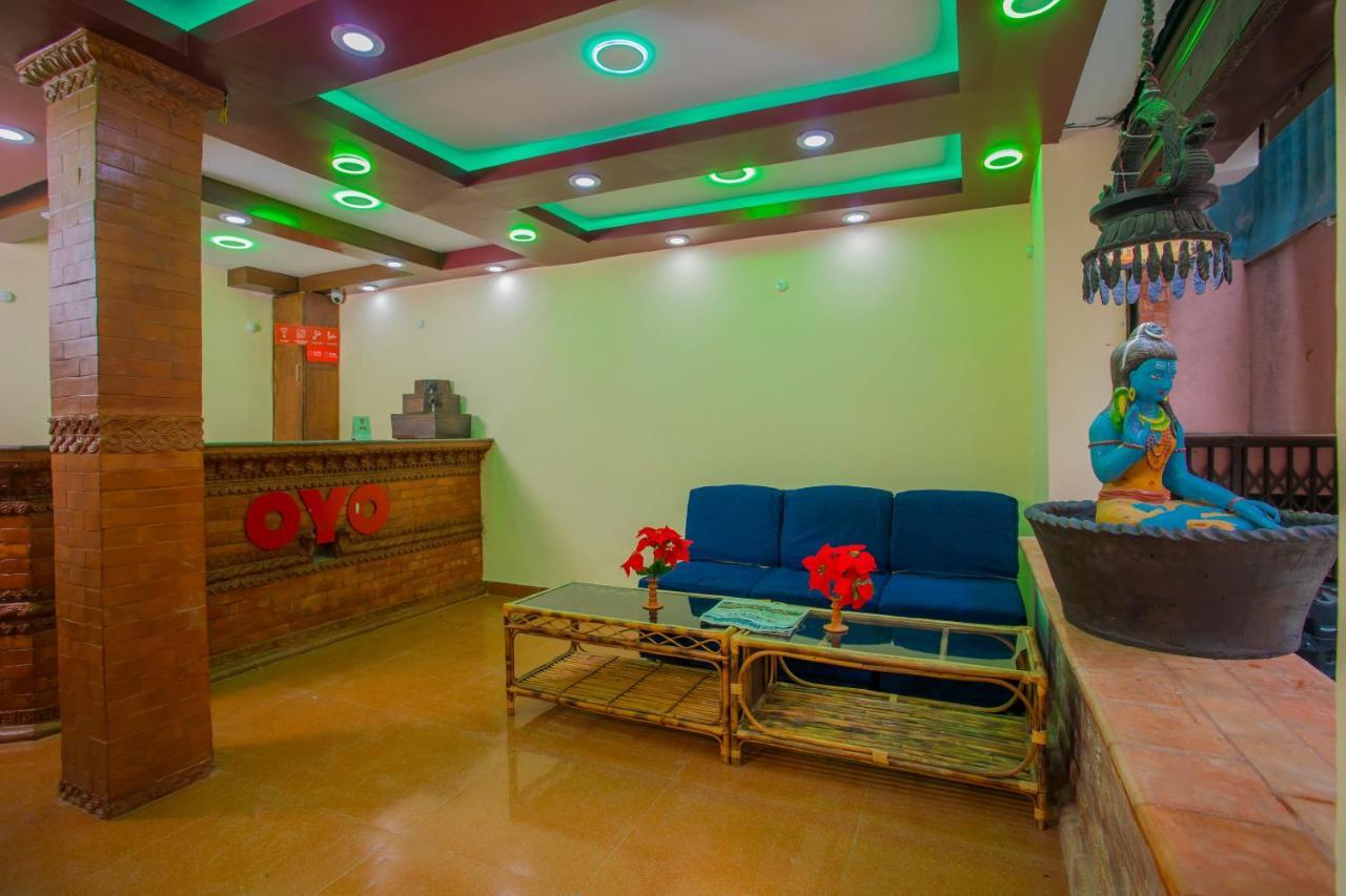Oyo Hotel Antique Kutty Katmandou Extérieur photo